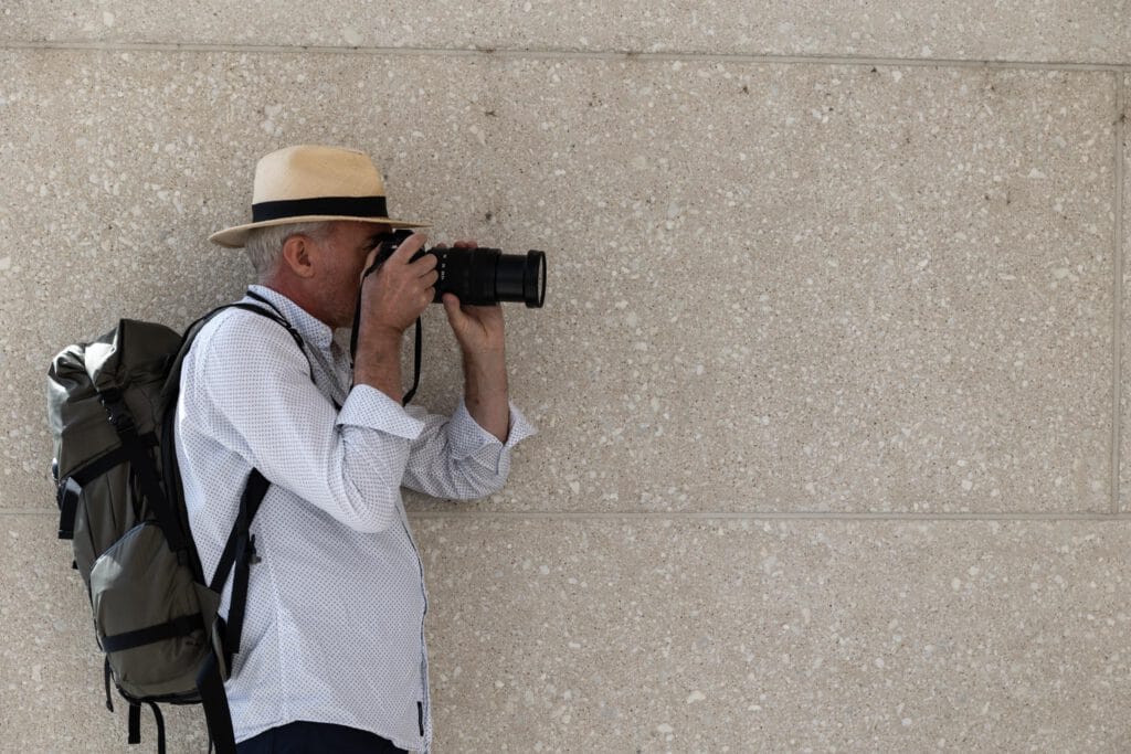 Fotograf auf Fotowalk durch Berlin